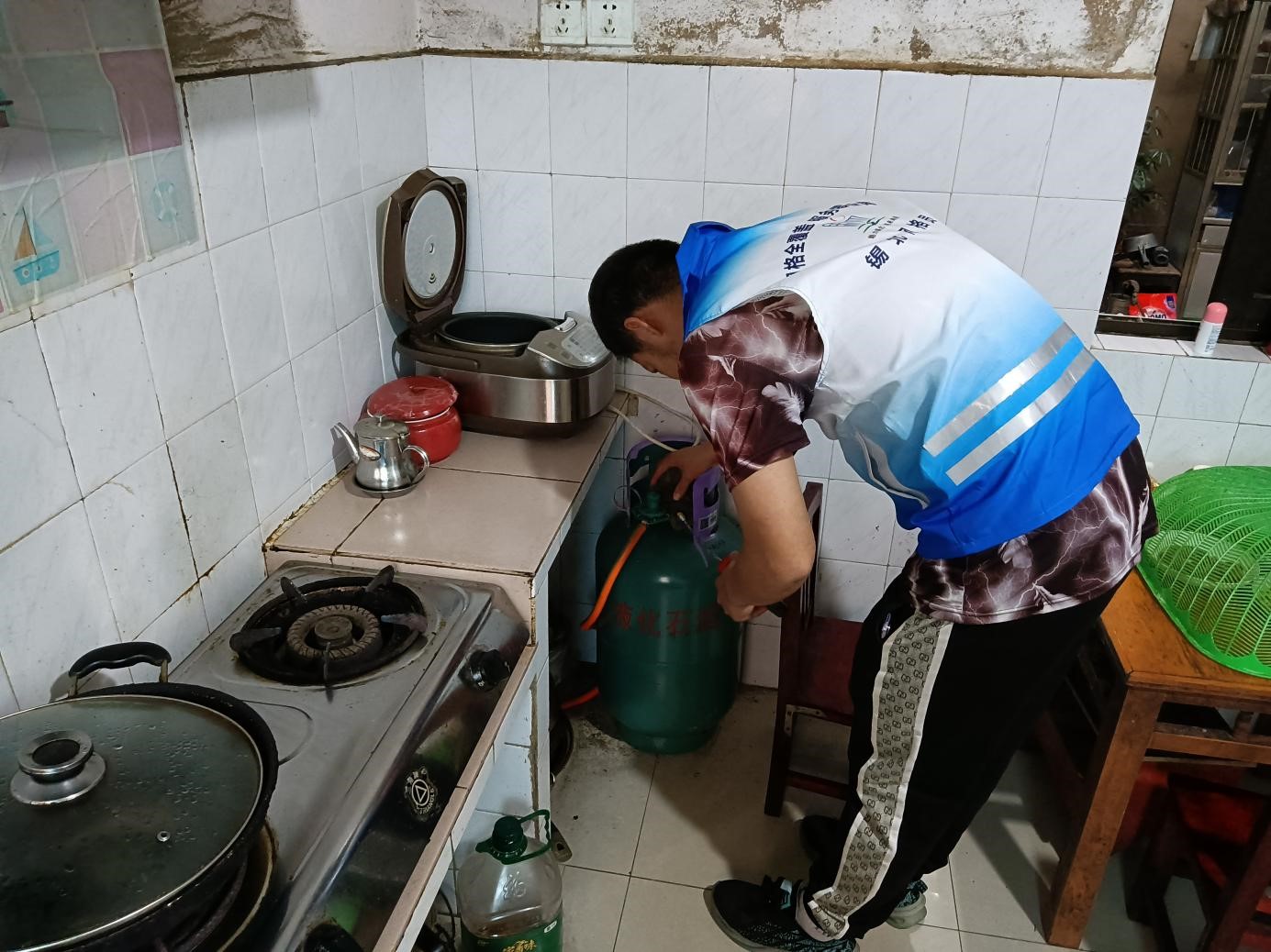 开云体育 开云平台我为群众办实事丨无锡锡北：“小小”减压阀构筑厚厚“安全墙”(图1)
