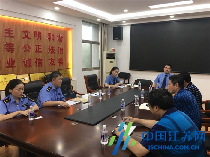 开发区检察院联合区市场监督管理局对淮阴工学院食堂开展食品安全检查