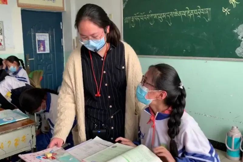 支教|江苏省委书记回信支教大学生，背后有啥故事？
