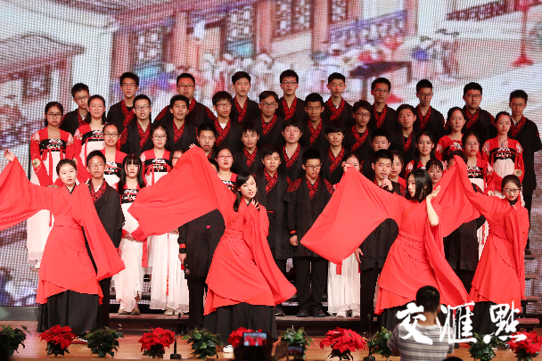 屈原、李白、王维来了 700名南京高中生