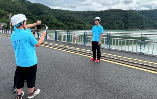 PG电子网站 PG电子河海大学学子开启“行走的思政课”之旅 赴云南调研水利事业发展(图1)