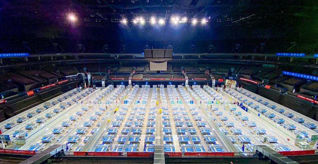 争分夺秒南京加紧建设4座方舱医院