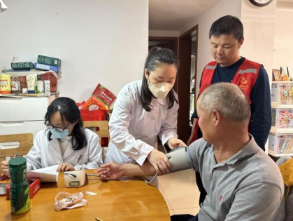 Pg电子平台：南京建邺：家园智慧云诊室率先落户江心洲(图4)