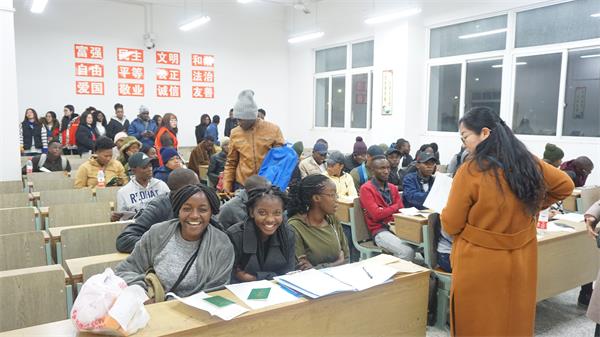南通职大41名2018级纳米比亚留学生抵达