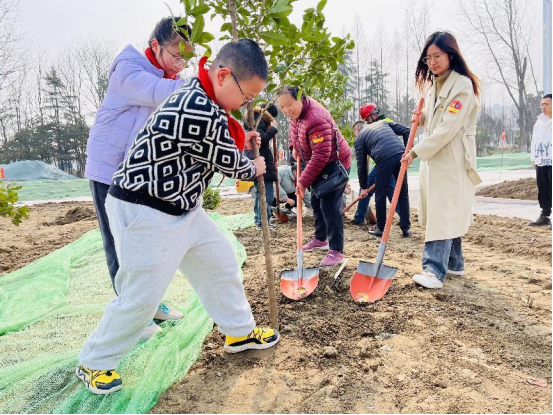 bat365在线平台南通崇川：一抹文明风吹开幸福花(图3)