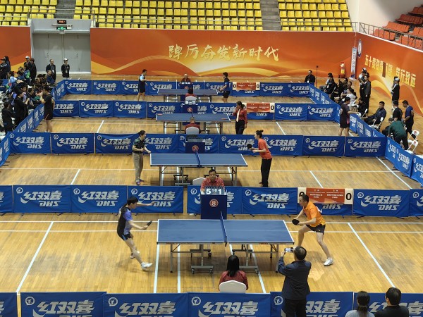 明博体育APP下载全省教科系统“首届职工全民健身运动会”乒乓球比赛在南通职大开赛(图3)
