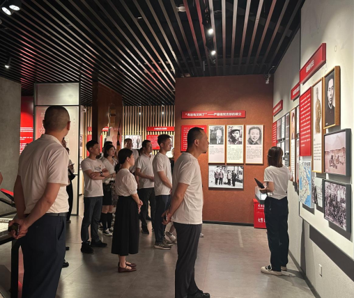 苏州漕湖：党建领航风帆劲担当实干开新篇