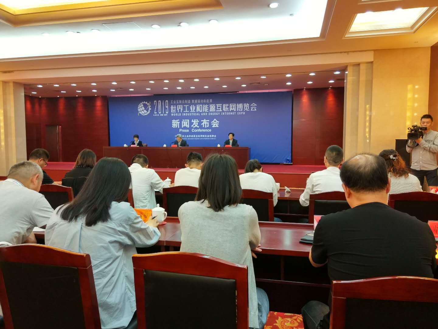 微信图片_20190619174752.jpg