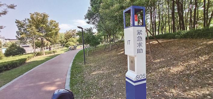 |遇突发情况可按钮求助 泰州市区河道两岸设置应急报警柱