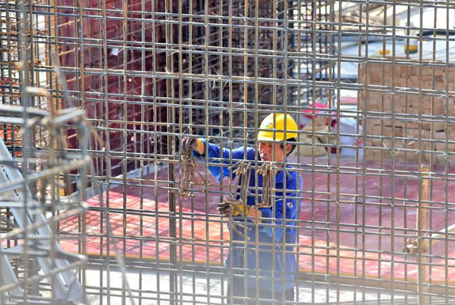 汗水|烈日当空，最美“暑”于他们