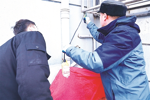 「」泉山区多措并举“解”飞线