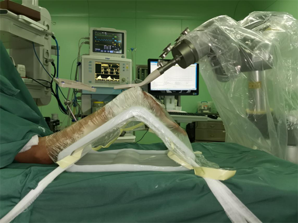 【中国江苏网】手腕舟骨骨折一年多未愈 仁慈骨科机器人让手术“如虎添翼”