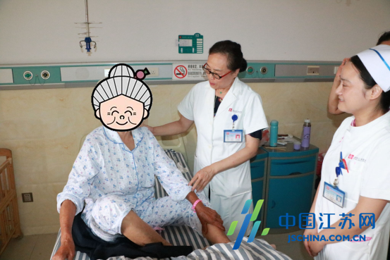 91岁高龄老人患病多年 滨海新仁慈医院伸出援