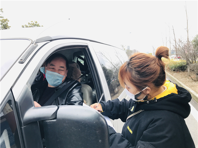 退伍军人口罩_戴口罩军人照片(3)