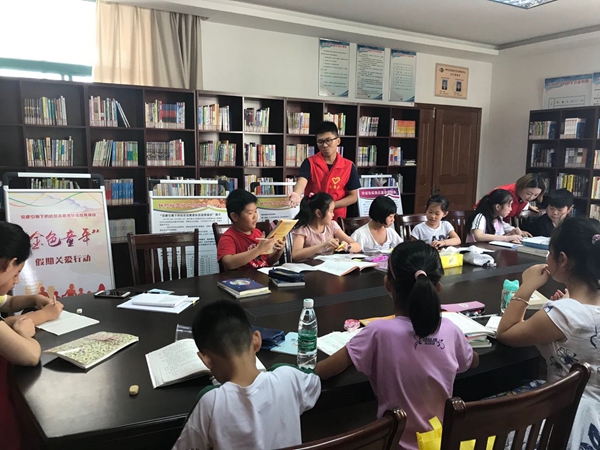 禄口钟村党建引领志愿服务活动火热进行