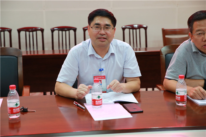 盐城一中举行"青蓝工程"结对帮学仪式暨第34个教师节座谈会