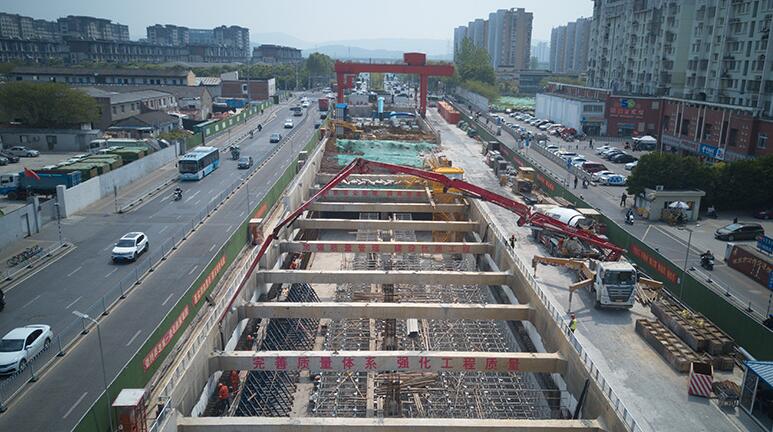 南京地铁10号线二期加紧建设