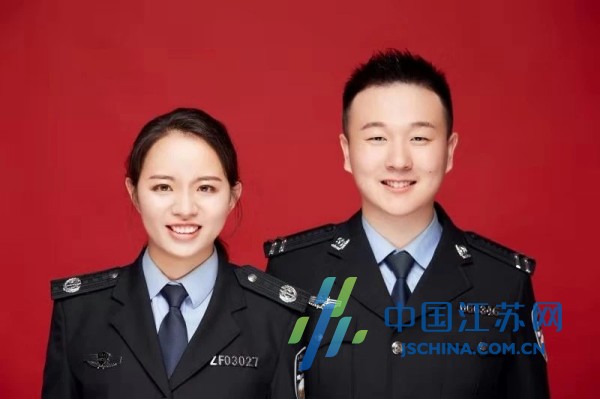 警服结婚证照片图片图片