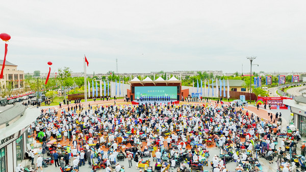 第十三届泗洪洪泽湖国际大圆塘“巧渔夫”杯百万钓鱼大赛火热开赛 1126名钓友齐聚一“塘”