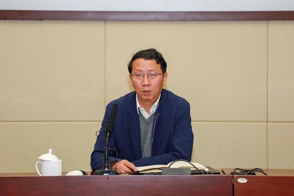 (常州市科学技术局副局长张朝晖作大赛动员)