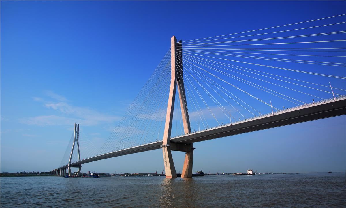 堤角长江大桥图片